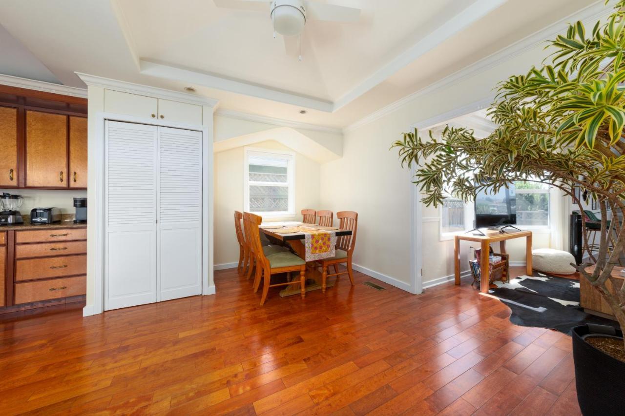 Spacious Renovated Petaluma Home- Pool Table, Fire Pit, Parking Exterior foto